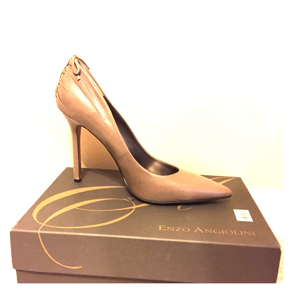Enzo Angiolini Cornel Heels